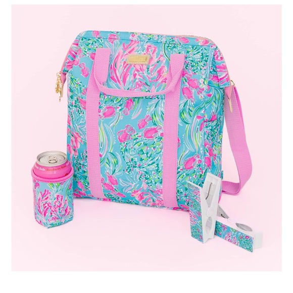 Lilly Pulitzer New Insulated Backpack Cooler in Best Fishes - Picture 4 of 8